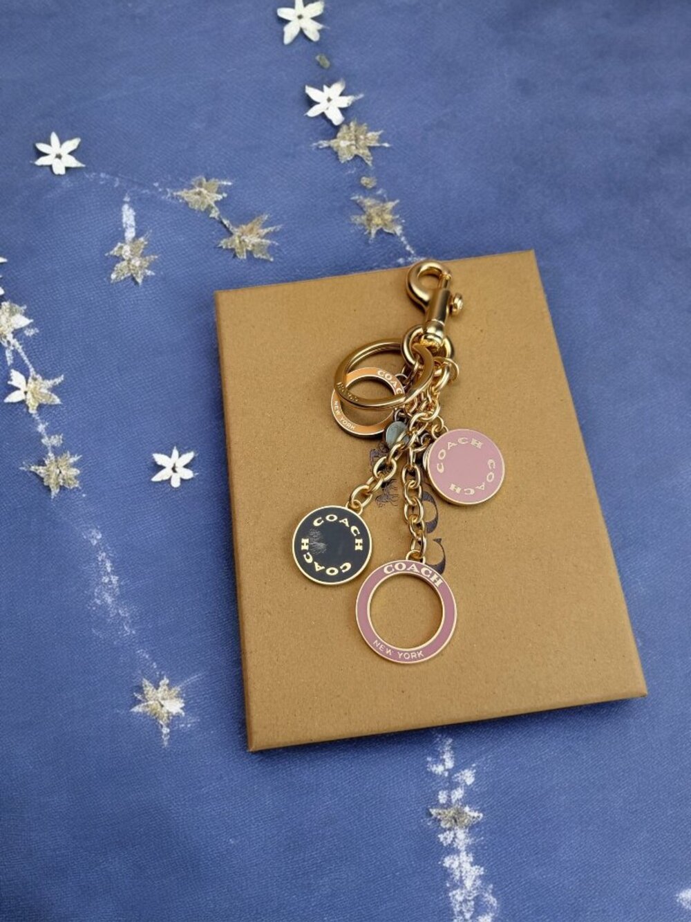 🌸Coach Gold and Navy Keychain - Picture 2 of 8